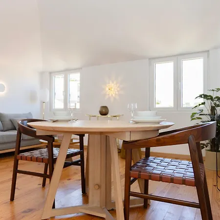 Liiiving In Gaia - The Wine Side *