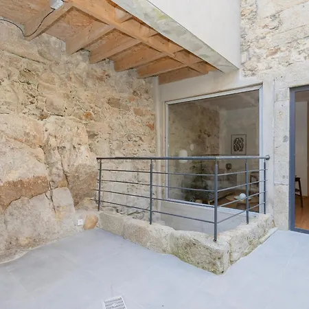 Liiiving In Gaia - The Wine Side Вила-Нова-ди-Гая