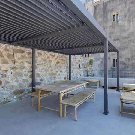 Liiiving In Gaia - The Wine Side * Vila Nova de Gaia