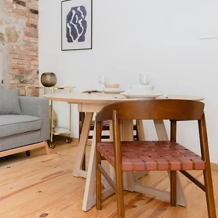 Liiiving In Gaia - The Wine Side Vila Nova de Gaia