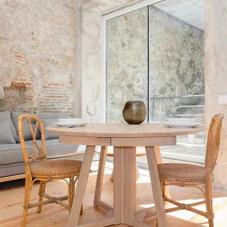 Liiiving In Gaia - The Wine Side Apartment *