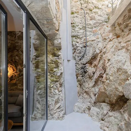 Liiiving In Gaia - The Wine Side Vila Nova de Gaia