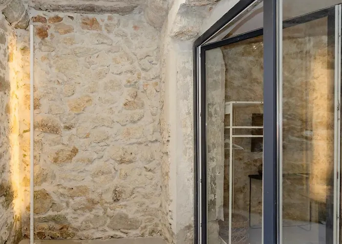 Liiiving In Gaia - The Wine Side Apartment