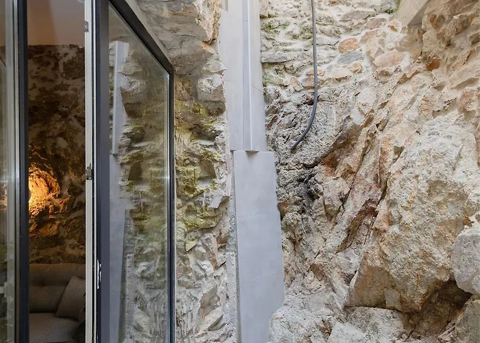 Liiiving In Gaia - The Wine Side Vila Nova de Gaia