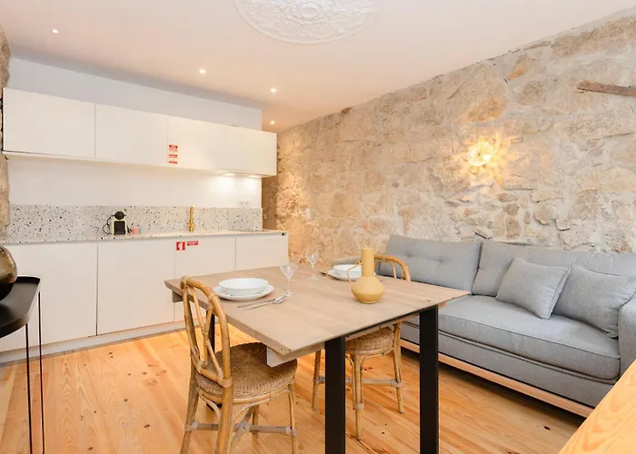 Liiiving In Gaia - The Wine Side *