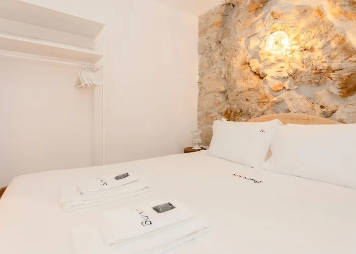 Liiiving In Gaia - The Wine Side Apartment